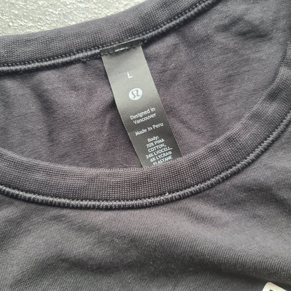 Lululemon 5 Year Basic Simnmalvaez’ Graphic Tee T… - image 6
